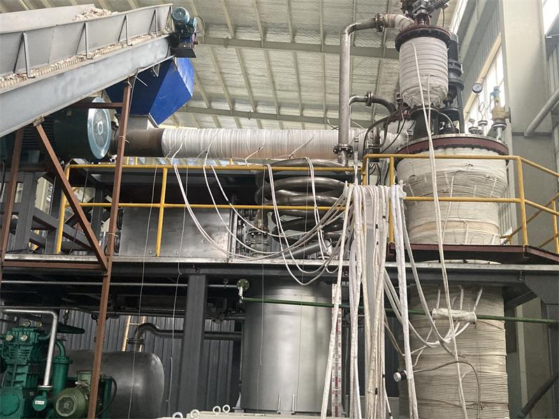 什么樣的廢塑裂解煉油加熱裝置，竟然需要十幾萬一套？.jpg